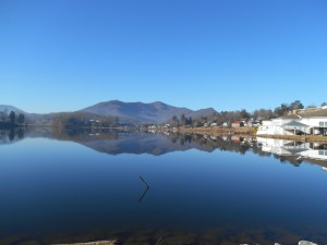 Stuart Auditorium and the mountains reflected in Lake Junaluska.